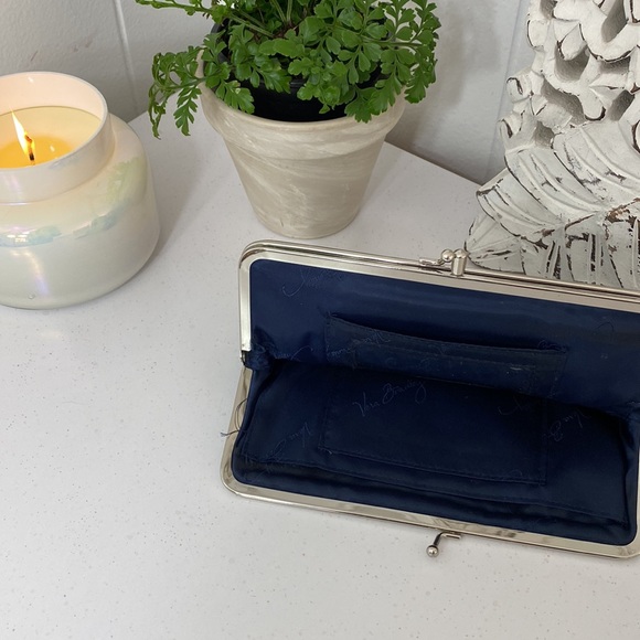 Vera Bradley Rhythm and Blues Wallet - Picture 6 of 10